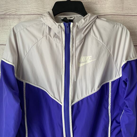 Nike Blue Grey Windrunner Zip Up Hoodie Jacket Retro-Styled Windbreaker Size M - Picture 3 of 16